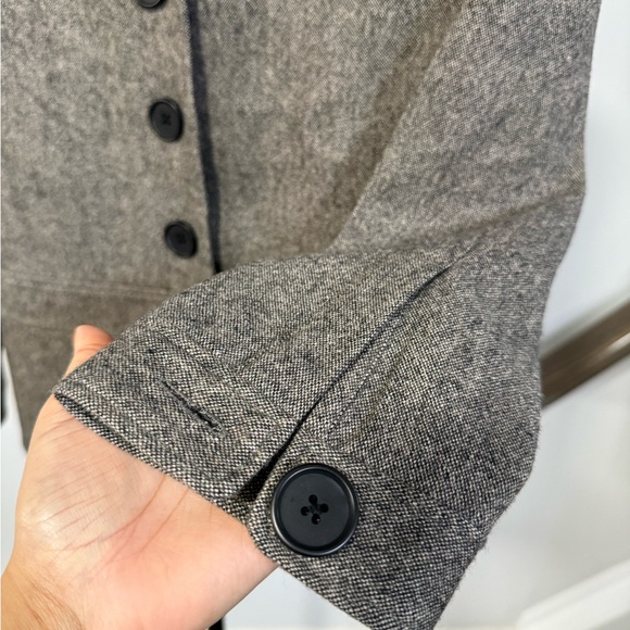 Club Monaco Taupe Wool Blend Tweed Cropped Blazer - Picture 7 of 8